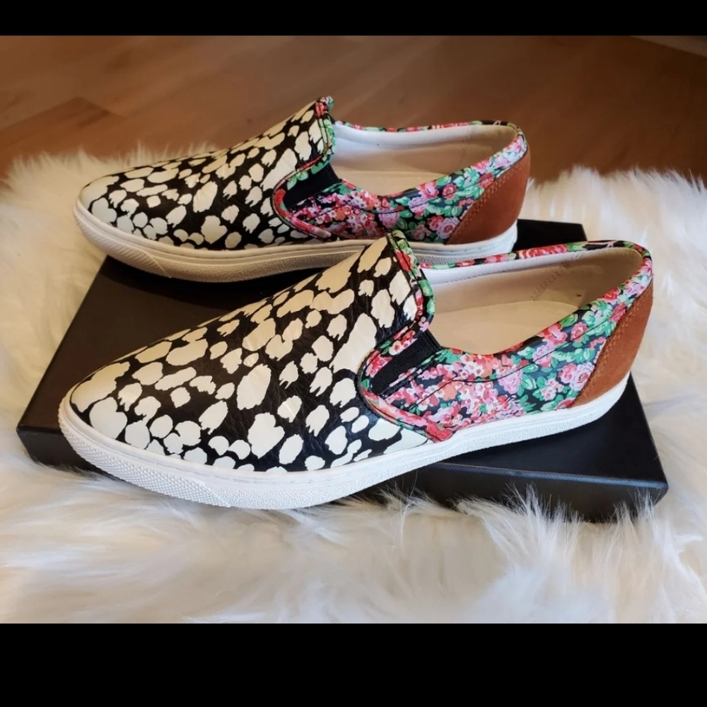 ♥ Coach Leather slip on Loafers size 6 - Picture 3 of 10